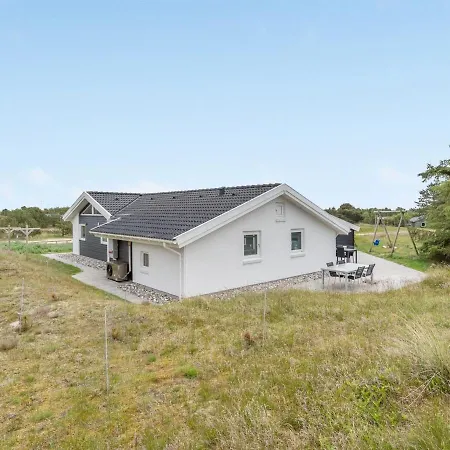 Alli - 800m From The Sea In Western Jutland By Interhome
