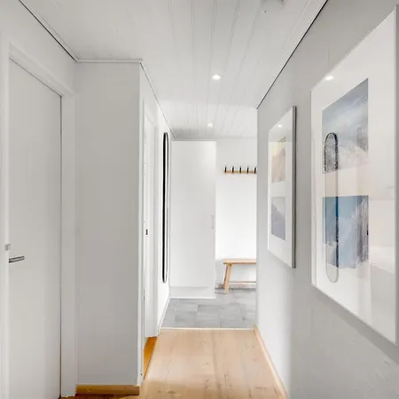 Alli - 800m From The Sea By Interhome Nyaraló *