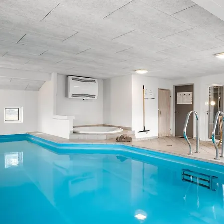 Nyaraló Alli - 800m From The Sea By Interhome *